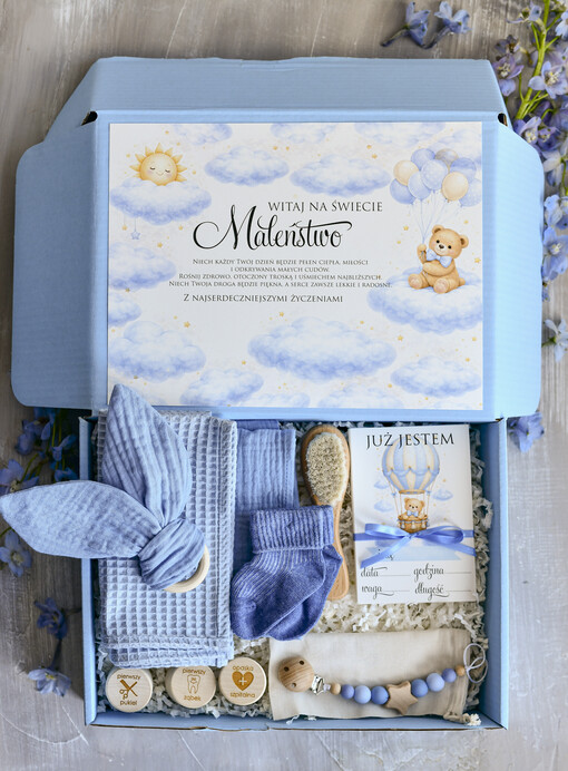 prezent dla Noworodka - Wyprawka duze boxy preznetowe dla noworodka  Zestaw prezentowy dla Noworodka - Wyprawka Niemowlę Baby Shower boho gryzak pieluszka Kroki Milowe