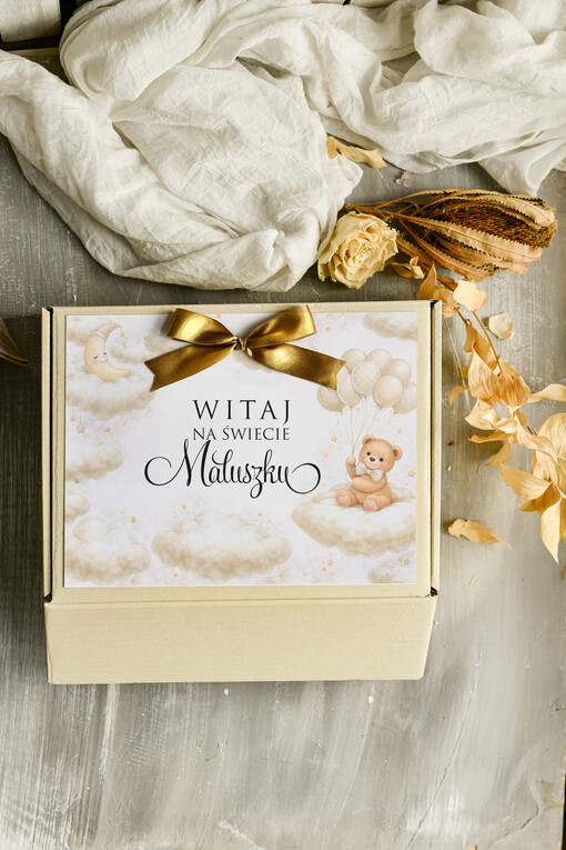 prezent dla Malucha - Wyprawka duze boxy preznetowe dla noworodka   Zestaw prezentowy - Wyprawka Niemowlę- Prezent dla Noworodka Witaj Świecie -pieluszka Skarpetki Misie