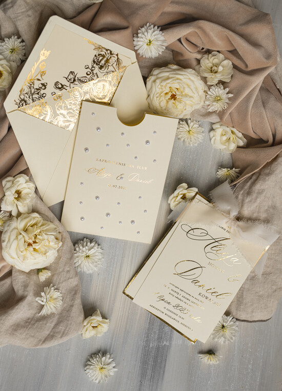 Zaproszenia ślubne Złote Glamour Eleganckie złote zaproszenia ślubne z perełkami, zaproszenie na ślub złocone, zaproszenia na ślub w  01/kieszPerZł/z25