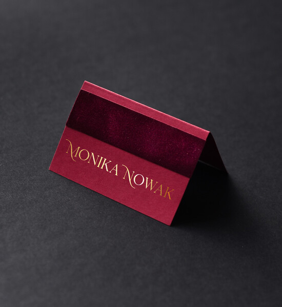 Winietki glamour winietki ślubne wizytówki na stół weselny eleganckie złote z welurem   01/VelLamSZ/w