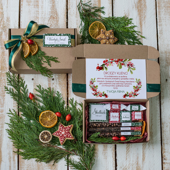 Prezenty oferta dla Firm kawa  herbata miód Prezenty świąteczne dla firm, ręcznie opakowane zestawy aromatyzowana herbata i kawa 02/logopudK/KH