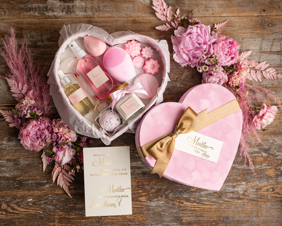 Prezenty dla świadków boxy prezentowy dla Świadkowej, prośba o świadkowanie  Prośba o Świadkowanie Serce Prezentowe Z kubkiem - Prezent dla Świadkowej  Zestaw Ksometyków Czy zos 10/SRCkosSR/boxswiad