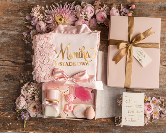 Prezenty dla świadków boxy prezentowy dla Świadkowej, prośba o świadkowanie  czy zostaniesz moją świadkową pomysł na prezent dla świadkowej zestaw kosmetyków dla świadkowej  02/boxSZLkorD/swiadkowa