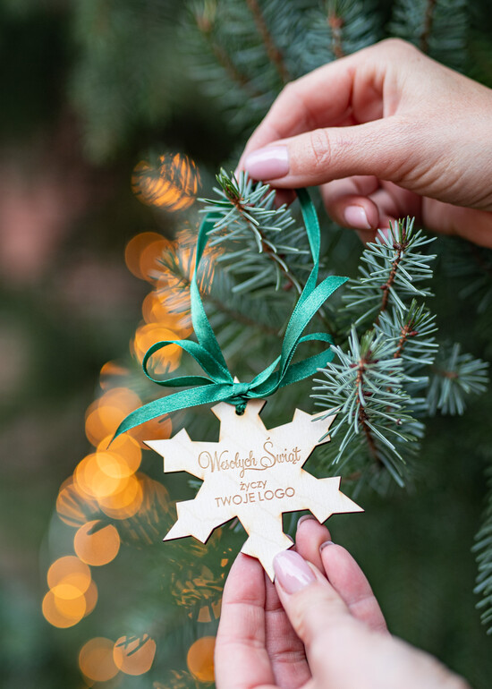 drobne prezenty dla firm Bombki ZAWIESZKI na choinkę Prezent Biznesowy Na Święta z Logo drewniana Bombka z logo na choinkę Zawieszka gwiazdka z Logo Firm 07/ZW/swieta