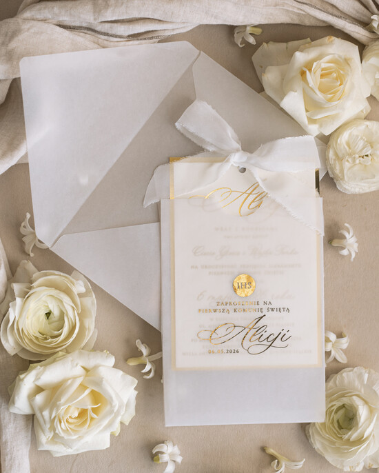 Zaproszenia na Komunię  dziewczynka  komunijne złote zaproszenia, zaproszenia na Pierwszą komunię w kieszonce ze wstążką, zaproszenie w k 01/KieszKalWss/Komunia