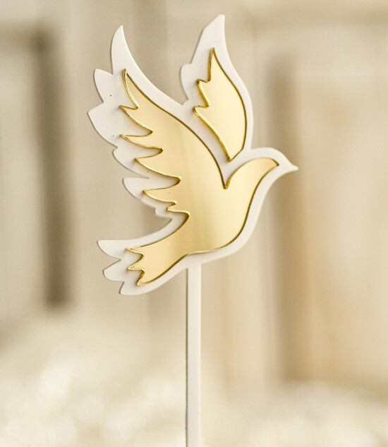 Dodatki dekoracje na komunię  Topper na tort Złoty topper na tort komunijny Idealna dekoracja na Pierwszą Komunię Świętą, dostępna w różnych styl 04/ZŁT/KomTopper