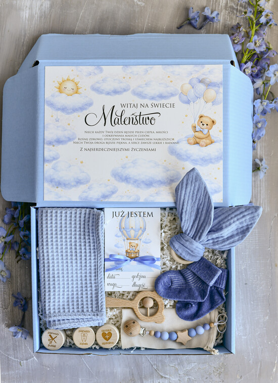 prezent dla Noworodka - Wyprawka duze boxy preznetowe dla noworodka  Wyprawka dla Noworodka - Zestaw prezentowy dla Niemowlaka boho gryzak pieluszka Witaj Świecie  10/boxNieb/boxNowoR