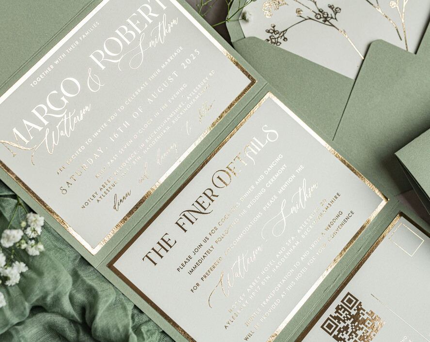 Zaproszenia ślubne Natura szałwiowe zaproszenia ślubne z gipsówką, składane zaproszenie na ślub i wesele, eleganckie zaproszenia ślubne ze szkiełkiem i płatkami złota, zaproszenia w kształcie koperty 13