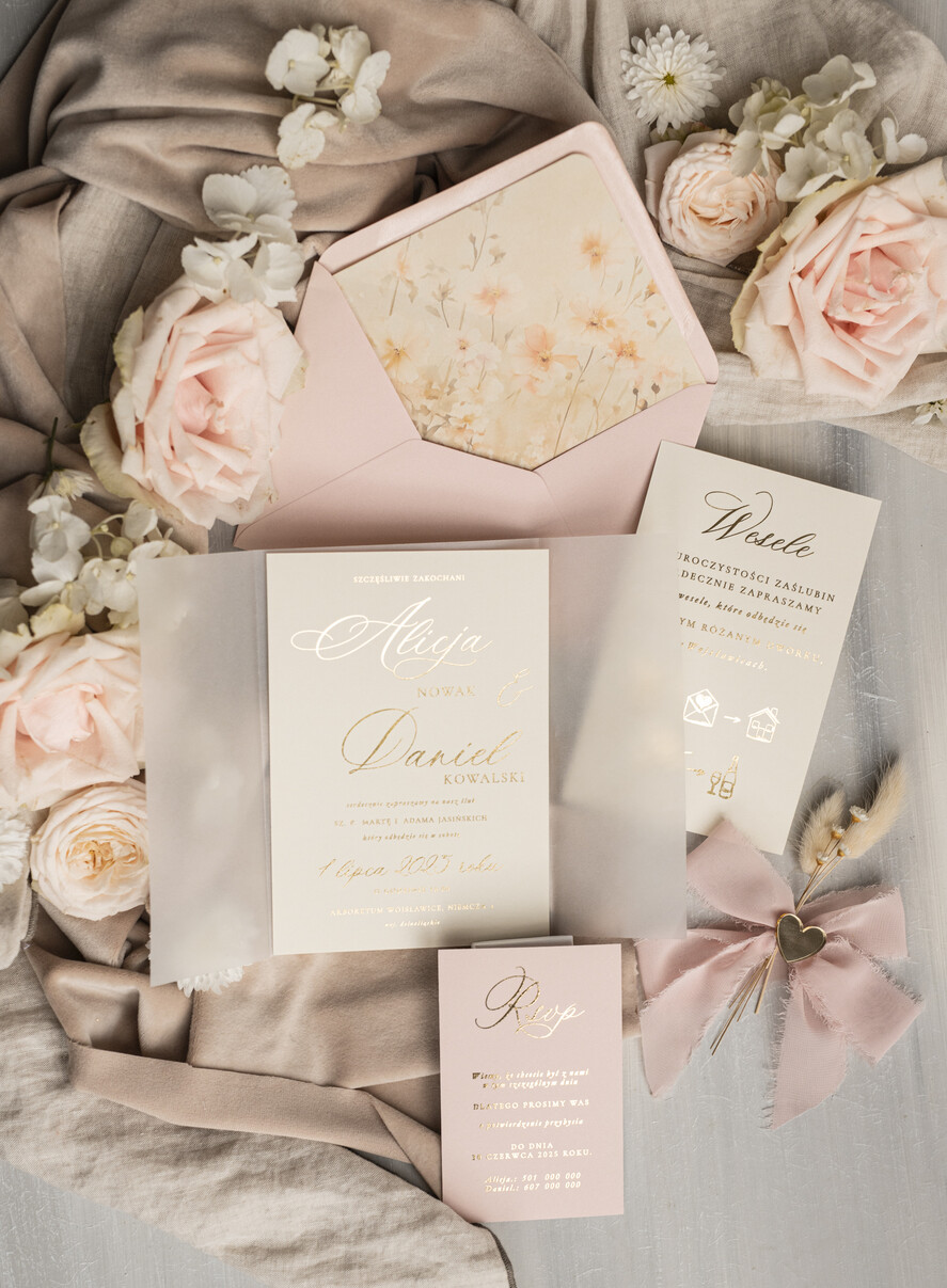 Zaproszenia ślubne Złote Glamour eleganckie zaproszenie na ślub z suszonym dmuszkiem, wyjątkowe zaproszenia ślubne z dmuszkiem, zaproszenia na ślub w stylu glamour5