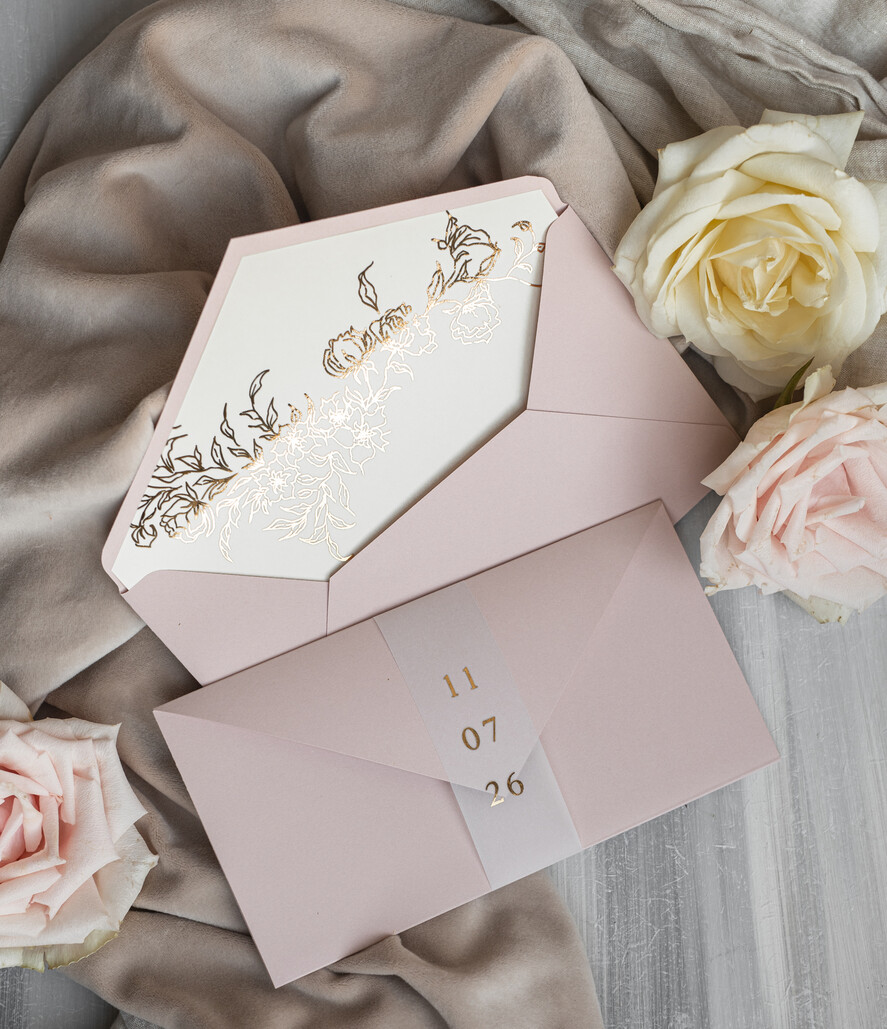 Zaproszenia ślubne Złote Glamour eleganckie złote zaproszenia ślubne, delikatne zaproszenie na ślub, zaproszenie ślubne w stylu glamour, złote litery na zaproszeniach ślubnych, zaproszenia ślubne składane w kopertę 14
