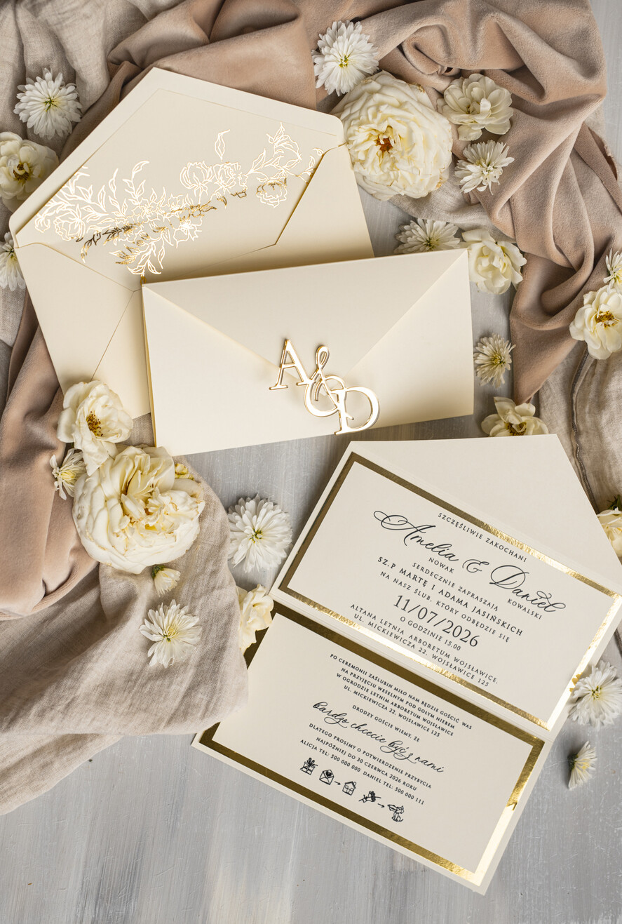 Zaproszenia ślubne Złote Glamour Eleganckie złote zaproszenia ślubne z lustrzanym monogramem, Kopertowe zaproszenie na ślub złocone, zaproszenia na ślub w stylu glamour, złote napisy na zaproszeniach ślubnych11