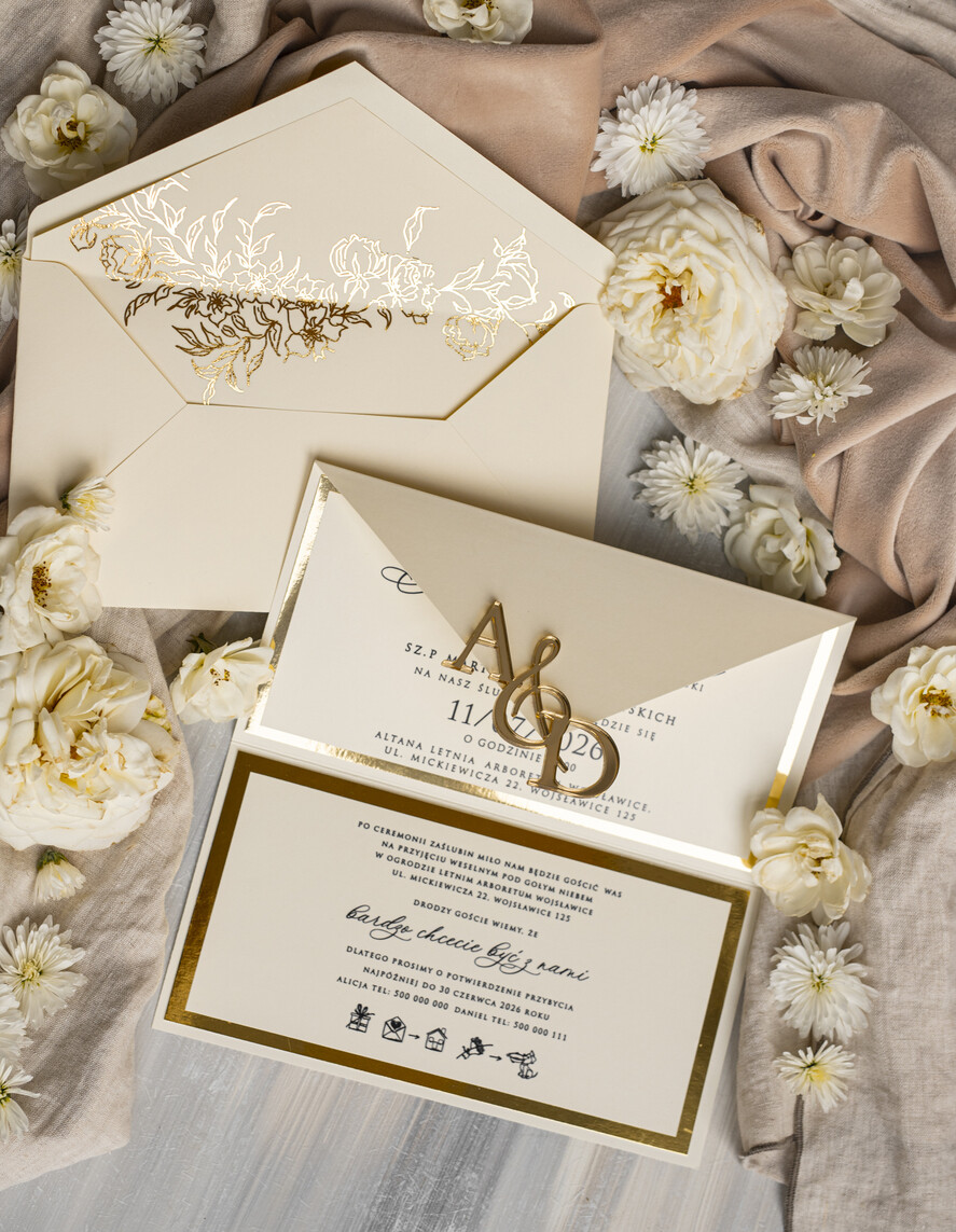 Zaproszenia ślubne Złote Glamour Eleganckie złote zaproszenia ślubne z lustrzanym monogramem, Kopertowe zaproszenie na ślub złocone, zaproszenia na ślub w stylu glamour, złote napisy na zaproszeniach ślubnych0
