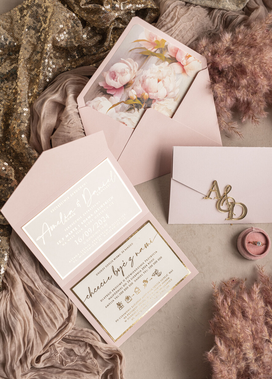 Zaproszenia ślubne Złote Glamour Poziome srebrne zaproszenia ślubne z lustrzanym monogramem, Kopertowe rozowe zaproszenie na ślub złocone, zaproszenia na slub cywilny pudrowy róż i peonie4