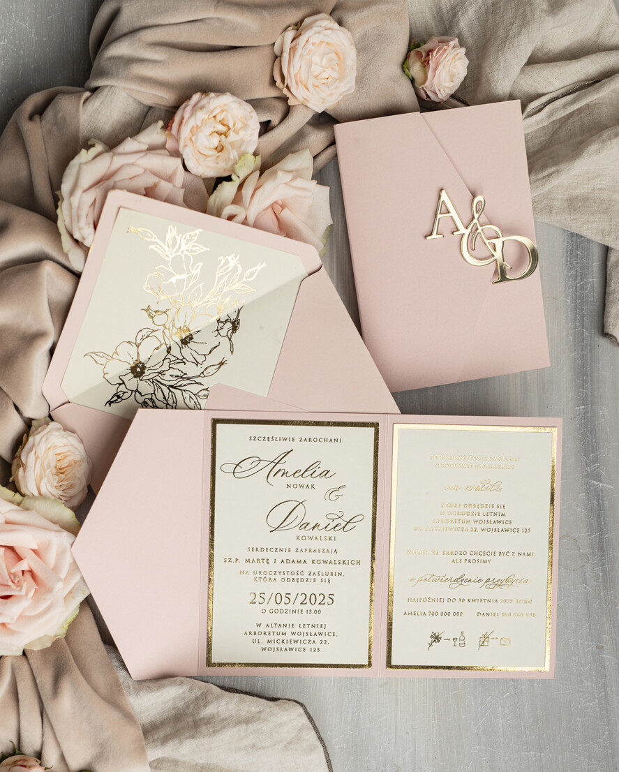 Zaproszenia ślubne Złote Glamour Eleganckie złote zaproszenia ślubne z lustrzanym monogramem, Kopertowe zaproszenie na ślub złocone, zaproszenia na ślub w stylu glamour, złote napisy na zaproszeniach ślubnych 0