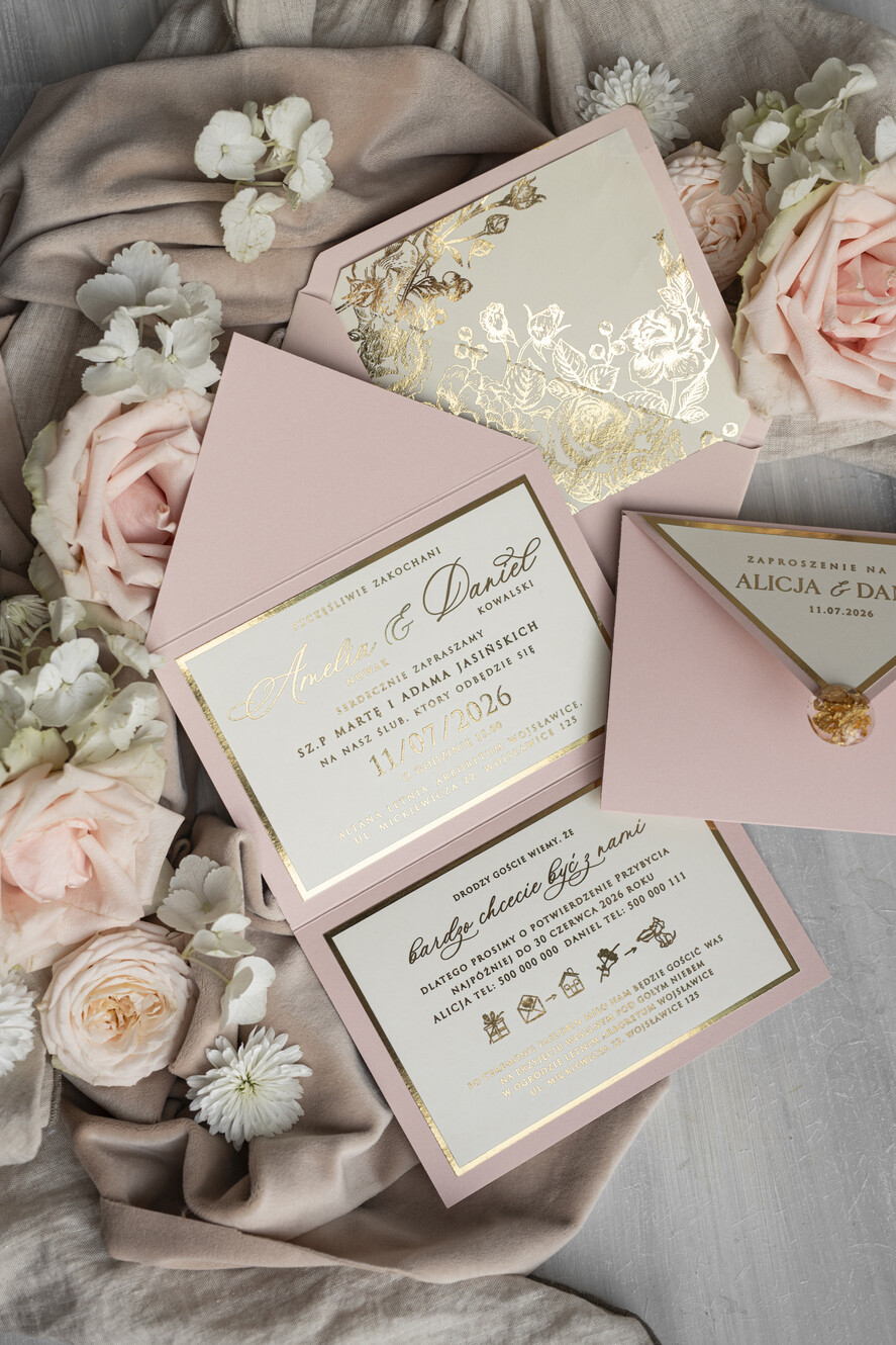 Zaproszenia ślubne Złote Glamour wyjątkowe zaproszenia ślubne Eleganckie Złote Zaproszenia Ślubne, Delikatne Zaproszenie Na Ślub, Zaproszenie Ślubne W Stylu Glamour, Złote Litery Na Zaproszeniach Ślubnych 1