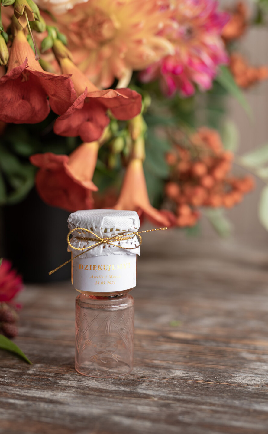 Podziękowania dla Gości Weselnych Miody i słoiczki Nutella podziekowania dla gosci weselnych, miodek w małym słoiczku0
