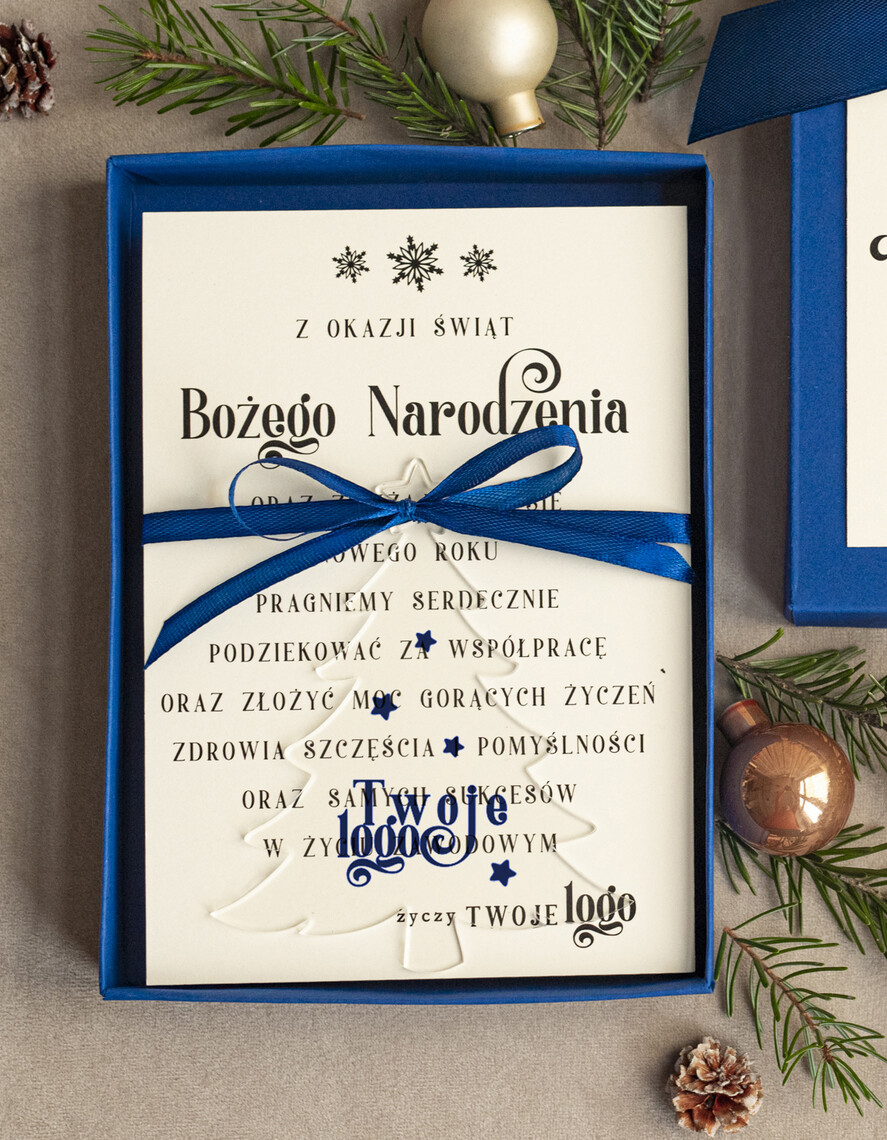 Kartki świąteczne z logo firmy kartka pudełko Biznesowe kartki świąteczne z logo w pudełku choinka bombką na choinkę- drewniane zawieszki na choinkę prezent dla klientów0