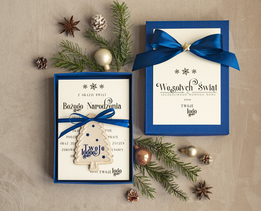 Kartki świąteczne z logo firmy kartka pudełko Biznesowe kartki świąteczne z logo w pudełku z bombką sniezynka na choinkę- drewniane zawieszki na choinkę prezent dla klientów1