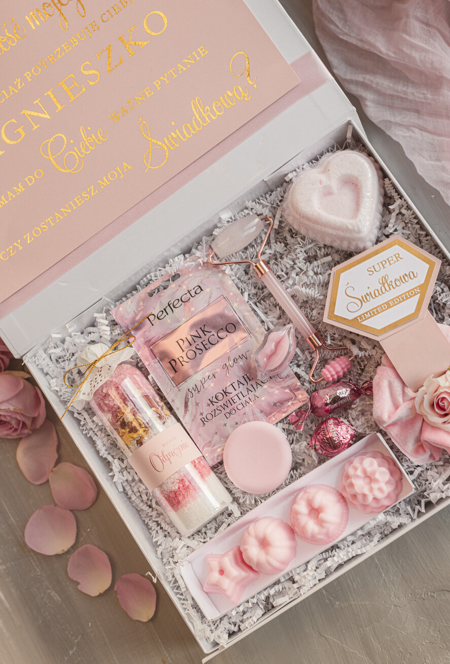 Prezenty dla świadków boxy prezentowy dla Świadkowej, prośba o świadkowanie  czy zostaniesz moją świadkową pomysł na prezent dla świadkowej, zestaw beauty dla świadkowej, box prezentowy dla świadkowej i druhny, zestaw do kąpieli6