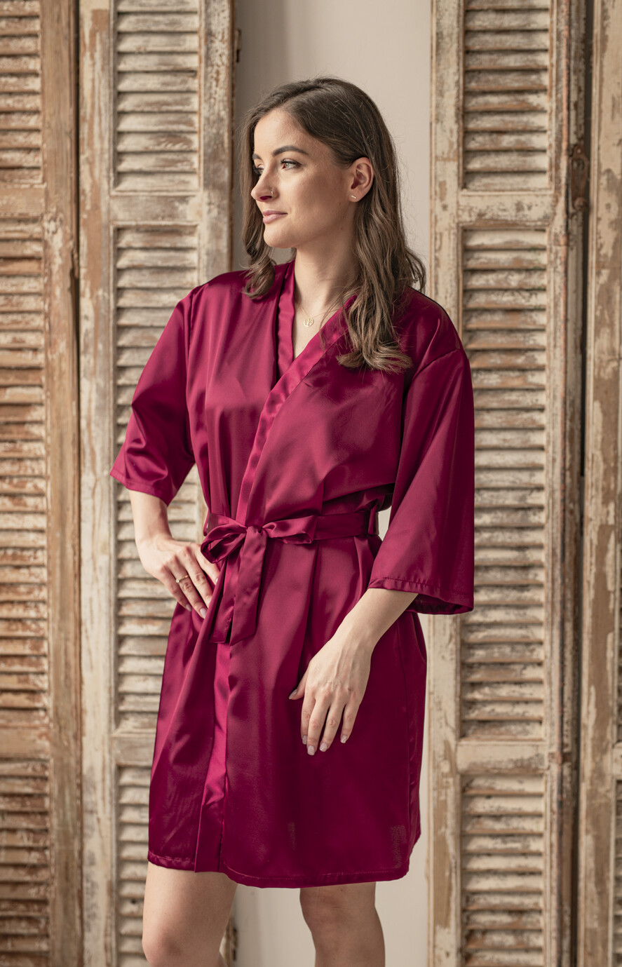 Prezenty dla świadków boxy prezentowy dla Świadkowej, prośba o świadkowanie  czy zostaniesz moją świadkową pomysł na prezent dla świadkowej, Box prezentowy dla świadkowej z bordowym szlafrokiem, zestaw prezentowy dla druhny9