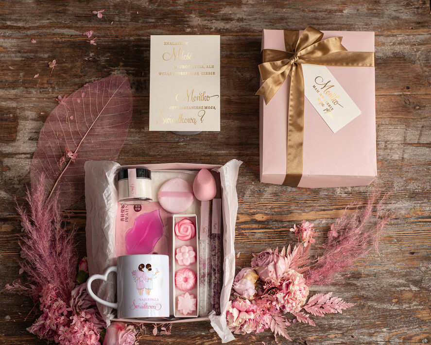 Prezenty dla świadków boxy prezentowy dla Świadkowej, prośba o świadkowanie   Zestaw Kosmetyków Czy zostaniesz moją Świadkową?-Kubek  i Kosmetyki Prezent Dla Świadkowej Prośba o Świadkowanie 0