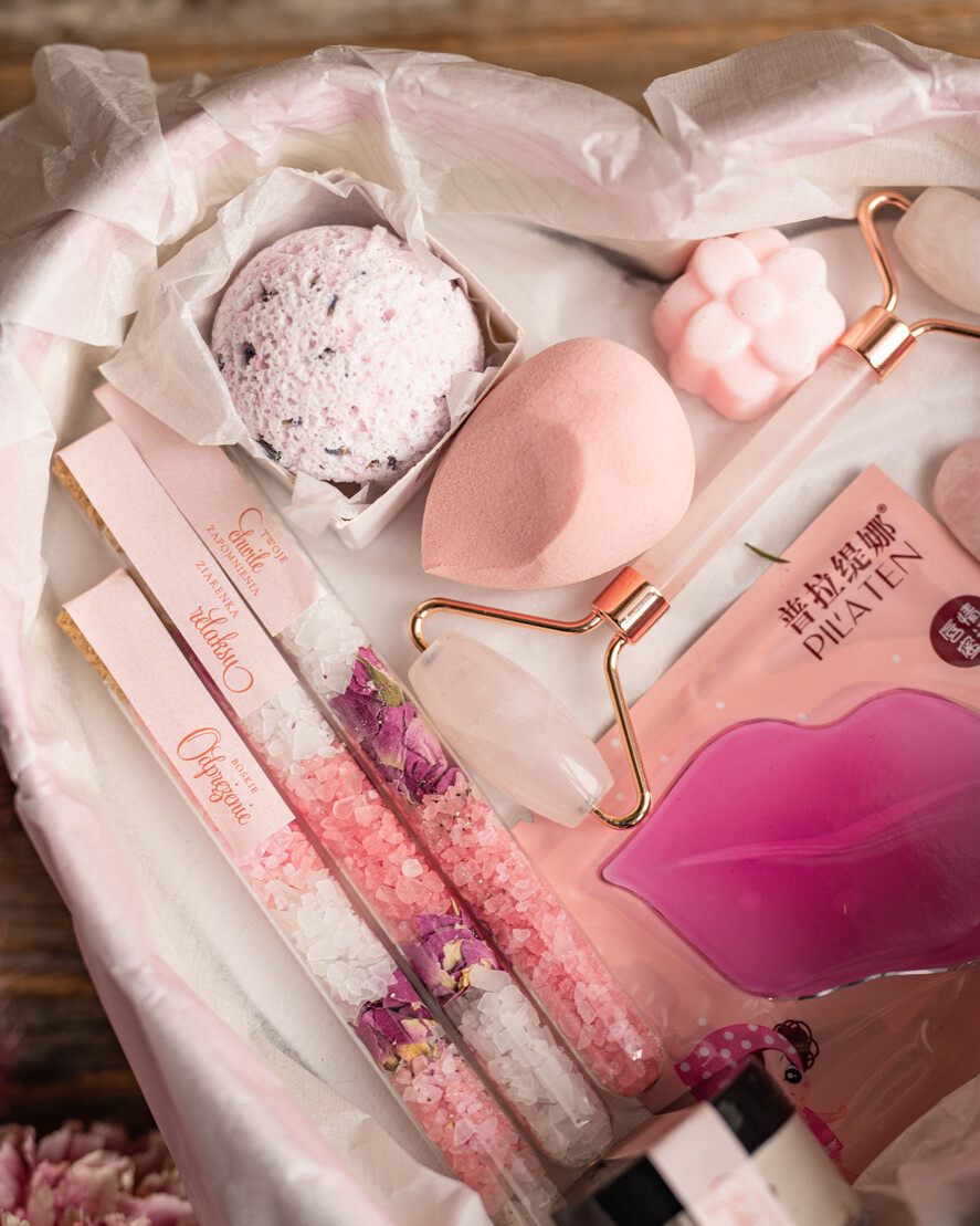 Prezenty dla świadków boxy prezentowy dla Świadkowej, prośba o świadkowanie   Prośba o Świadkowanie Serce Prezentowe - Prezent dla Świadkowej  Zestaw Ksometyków Czy zostaniesz moją Świadkową?2