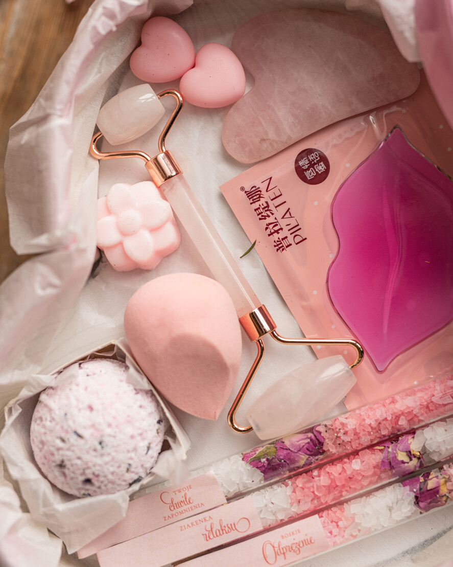 Prezenty dla świadków boxy prezentowy dla Świadkowej, prośba o świadkowanie   Prośba o Świadkowanie Serce Prezentowe - Prezent dla Świadkowej  Zestaw Ksometyków Czy zostaniesz moją Świadkową?3