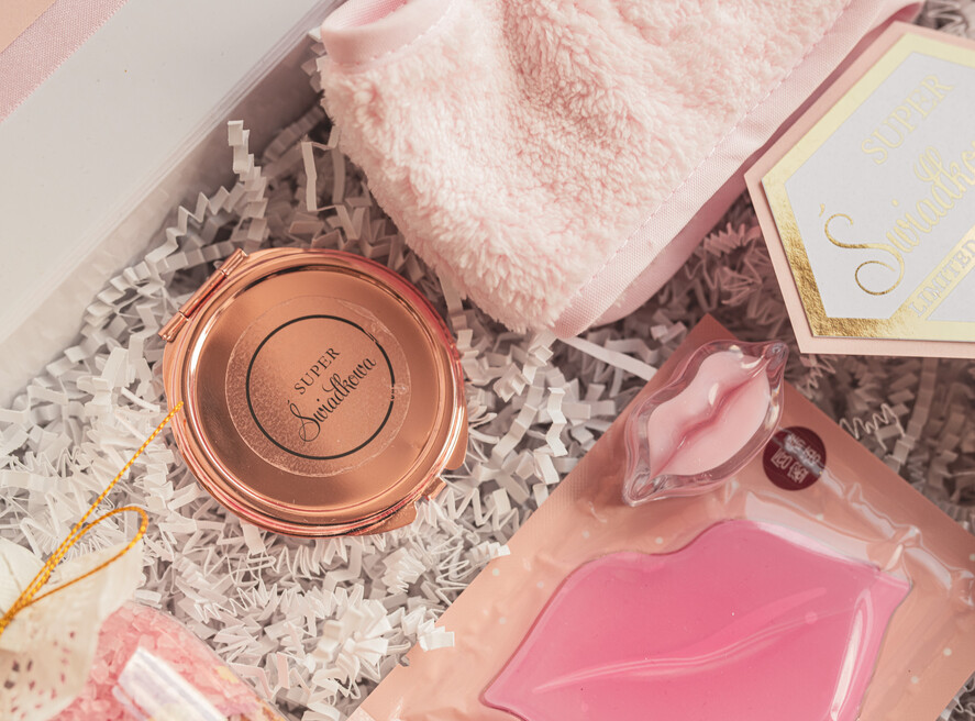 Prezenty dla świadków boxy prezentowy dla Świadkowej, prośba o świadkowanie  czy zostaniesz moją świadkową pomysł na prezent dla świadkowej, zestaw beauty dla świadkowej, box prezentowy dla świadkowej i druhny, zestaw do kąpieli6