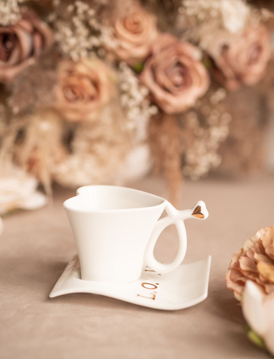 Prezenty dla Mamy zestawy w welurowych i ozdobnych pudełkach  prezent dla Mamy czekoladki, prezent na dzień mamy filiżanka z zaparzaczem, prezent dla mamy w ozdobnym pudełku9