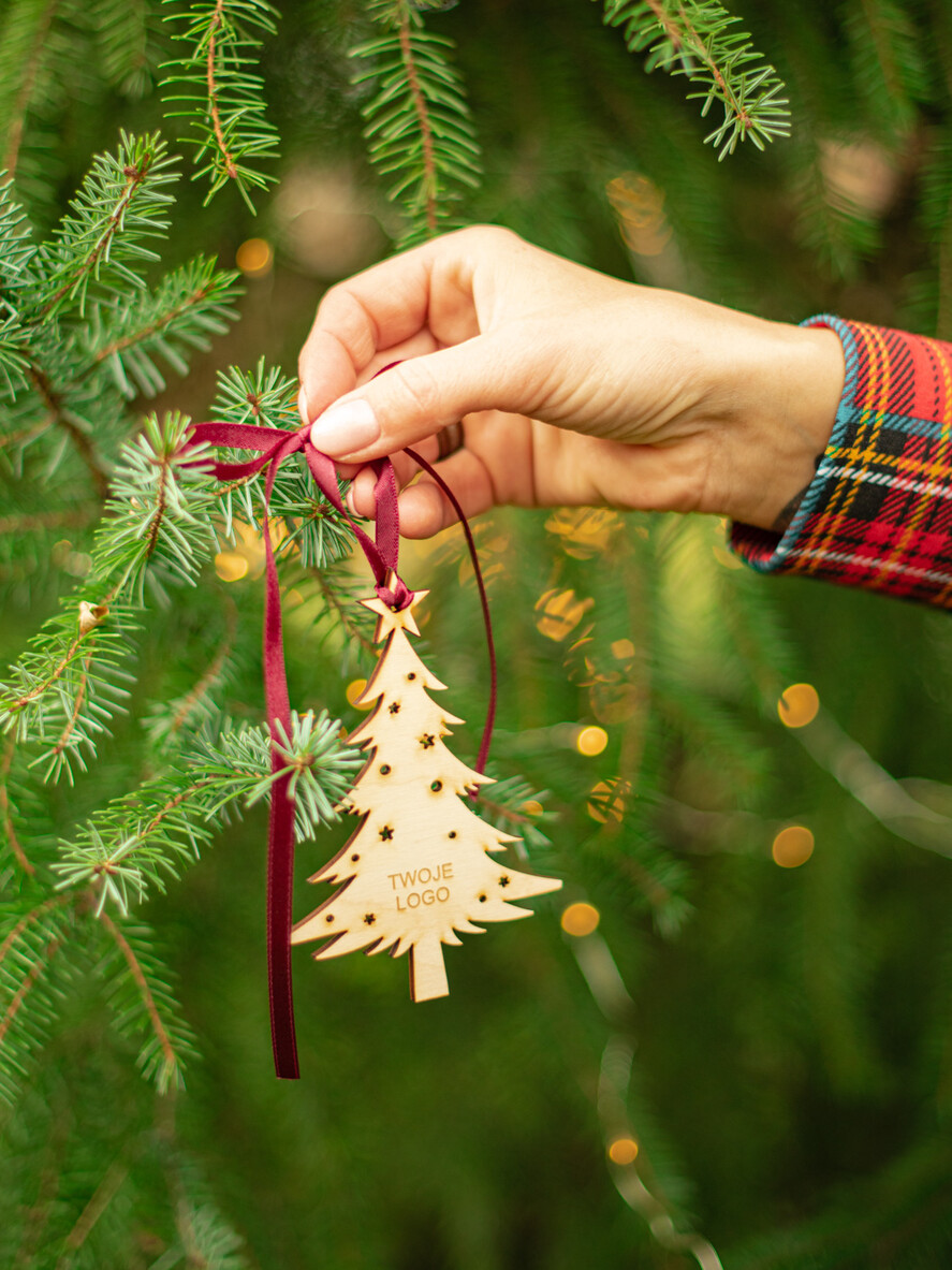 Prezenty oferta dla Firm Bombki ZAWIESZKI na choinkę Prezent Biznesowy Na Święta z Logo drewniana Bombka z logo na choinkę Zawieszka z Logo Firmy  z Logo1