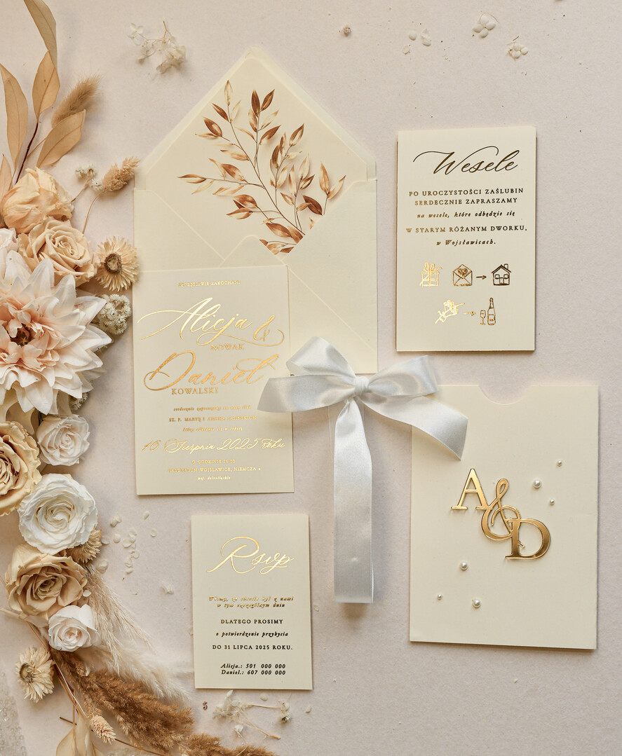 Zaproszenia ślubne z perełkami / tłoczeniem zaproszenia ślubne z perełkami w etui, minimalistyczne zaproszenie na ślub z perełki 3