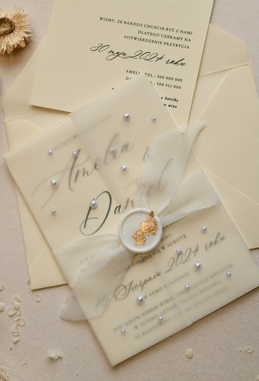 Zaproszenia ślubne z perełkami / tłoczeniem zaproszenia ślubne z perełkami kalkowa obwoluta, minimalistyczne zaproszenie na ślub z perełki 4