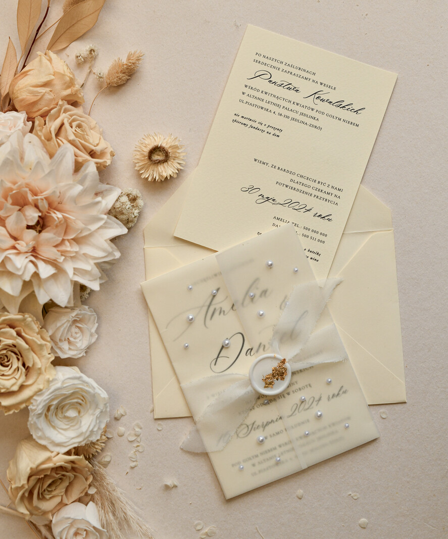 Zaproszenia ślubne z perełkami / tłoczeniem zaproszenia ślubne z perełkami kalkowa obwoluta, minimalistyczne zaproszenie na ślub z perełki 5