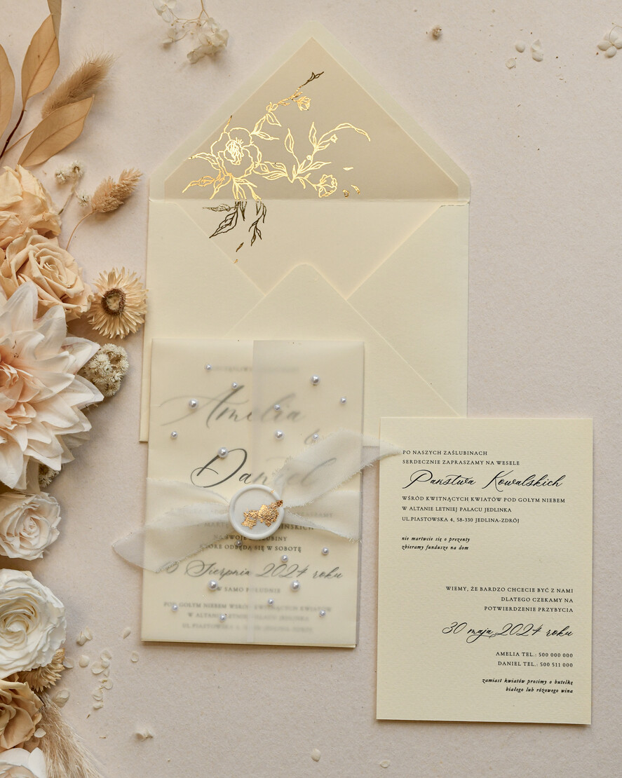 Zaproszenia ślubne z perełkami / tłoczeniem zaproszenia ślubne z perełkami kalkowa obwoluta, minimalistyczne zaproszenie na ślub z perełki 0