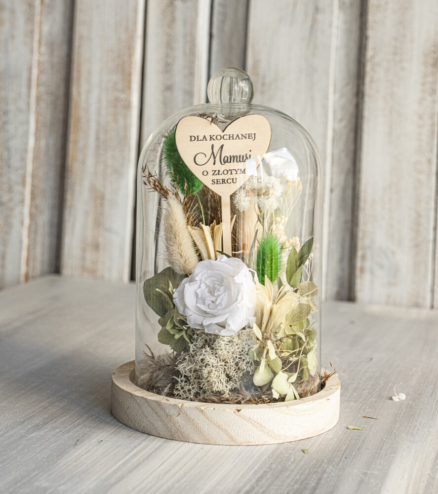 Prezenty dla Mamy flowerboxy, box ze słodyczami  kompozycja kwiatowa w szklanej kopule, prezent dla mamy flowerbox z suszonych kwiatów, suszone kwiaty w szkle, prezent na dzień mamy kwiaty1