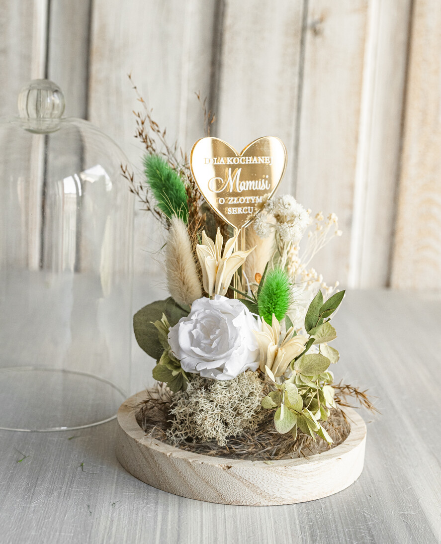 Prezenty dla Mamy flowerboxy, box ze słodyczami  kompozycja kwiatowa w szklanej kopule, prezent dla mamy flowerbox z suszonych kwiatów, suszone kwiaty w szkle, prezent na dzień mamy kwiaty3