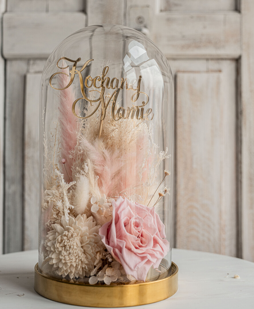 Prezenty dla Mamy flowerboxy, box ze słodyczami  flowerbox, pomysł na prezent prezent dla mamy kwiaty w kopule kompozycja z kwiatów suszonych wieczne roze,  kwiaty w szkle, rózowa wieczna róża4