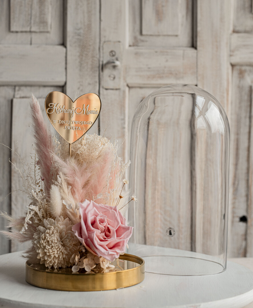 Prezenty dla Mamy flowerboxy, box ze słodyczami  flowerbox, pomysł na prezent prezent dla mamy kwiaty w kopule kompozycja z kwiatów suszonych wieczne roze,  kwiaty w szkle, rózowa wieczna róża5