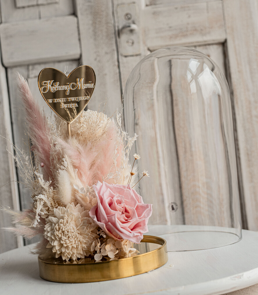 Prezenty dla Mamy flowerboxy, box ze słodyczami  flowerbox, pomysł na prezent prezent dla mamy kwiaty w kopule kompozycja z kwiatów suszonych wieczne roze,  kwiaty w szkle, rózowa wieczna róża6