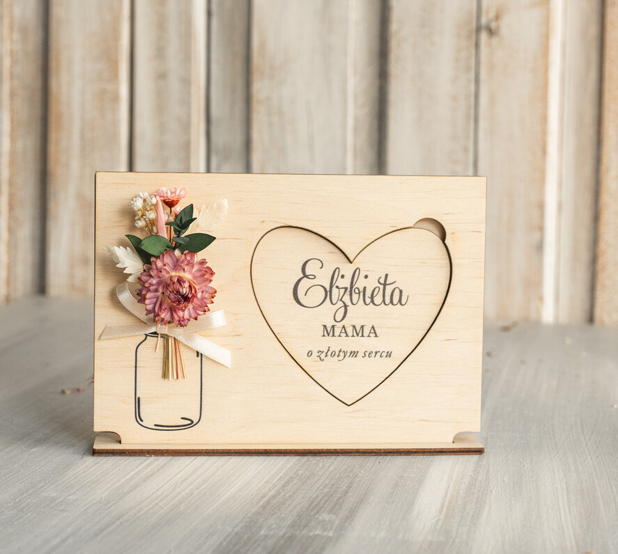 Prezenty dla Mamy flowerboxy, box ze słodyczami  drewniana tabliczka z życzeniami na dzień Mamy prezent dla Mamy z okazji dnia Matki, kwiaty prezent dla mamy, kompozycja z suszonych kwiatów pomysł na prezent dla mamy3