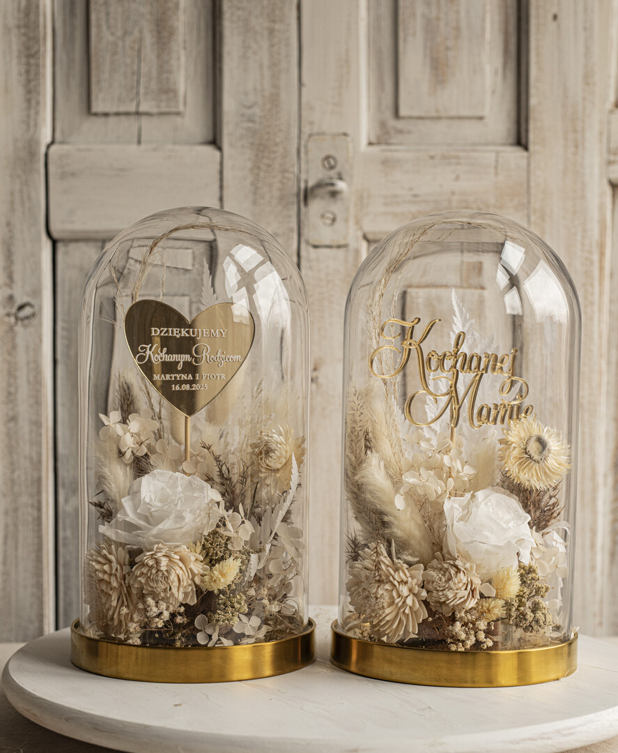Prezenty dla Mamy flowerboxy, box ze słodyczami  flowerbox, pomysł na prezent prezent dla mamy kwiaty w kopule kompozycja z kwiatów suszonych wieczne roze,  prezent z okazji dnia mamy kwiaty13