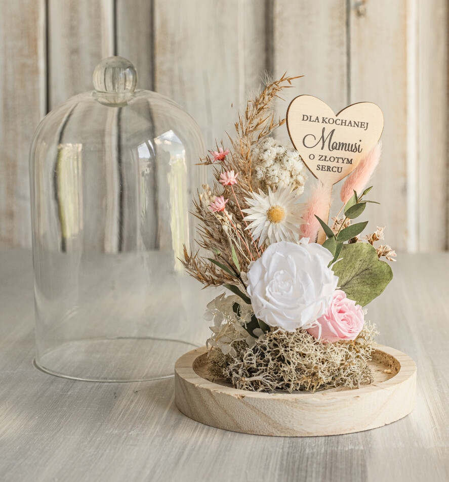 Prezenty dla Mamy flowerboxy, box ze słodyczami  wieczna róża w szklanej kopule, prezent dla mamy flowerbox z suszonych kwiatów, suszone kwiaty w szkle, kompozycja kwiatowa w kopułce ze szkła2