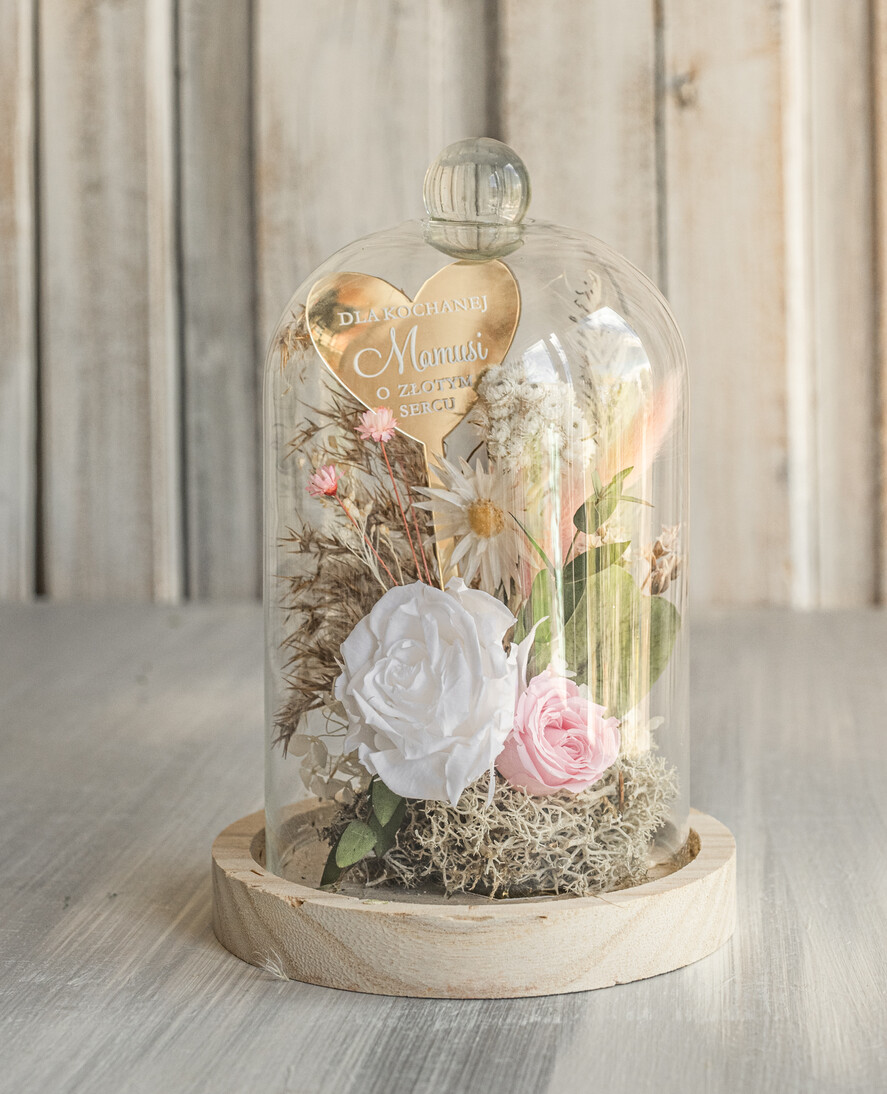 Prezenty dla Mamy flowerboxy, box ze słodyczami  wieczna róża w szklanej kopule, prezent dla mamy flowerbox z suszonych kwiatów, suszone kwiaty w szkle, kompozycja kwiatowa w kopułce ze szkła4