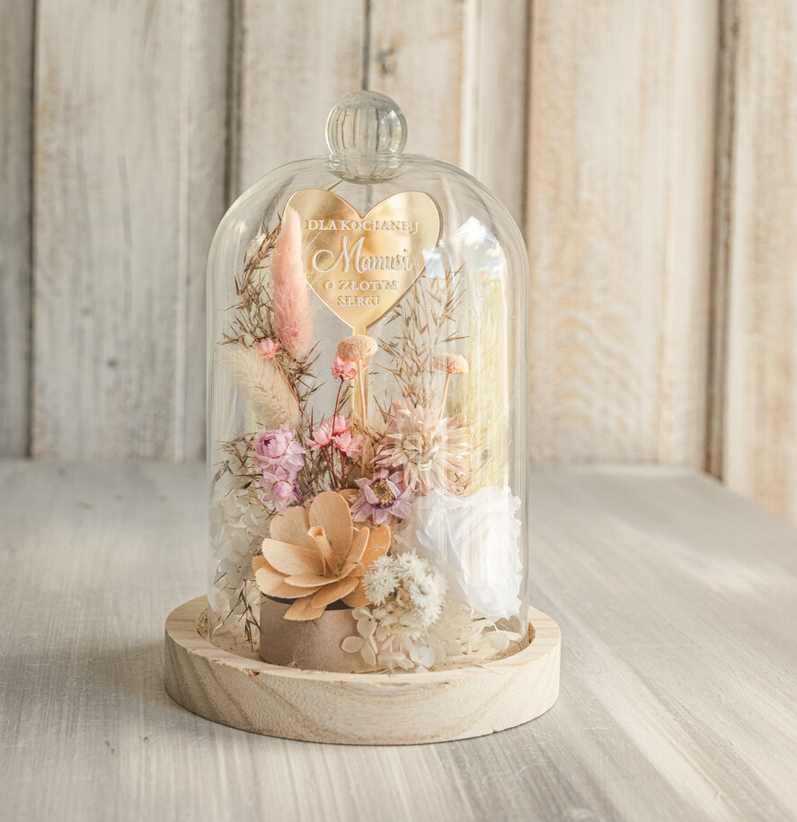 Prezenty dla Mamy flowerboxy, box ze słodyczami  kompozycja kwiatowa w szklanej kopule, prezent dla mamy flowerbox z suszonych kwiatów, suszone kwiaty w szkle, prezent na dzień mamy kwiaty6