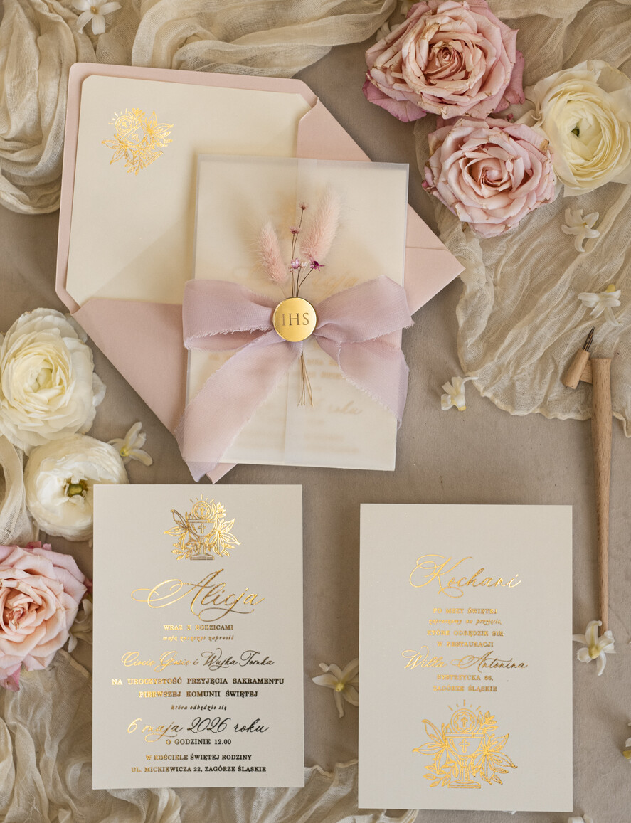 Zaproszenia na Komunię  dziewczynka  Różowe zaproszenia komunijne z dmuszkiem dla dziewczynki, zaproszenia na komunię ze wstążką, złote zaproszenia na komunię, zaproszenia na Pierwszą Komunię5