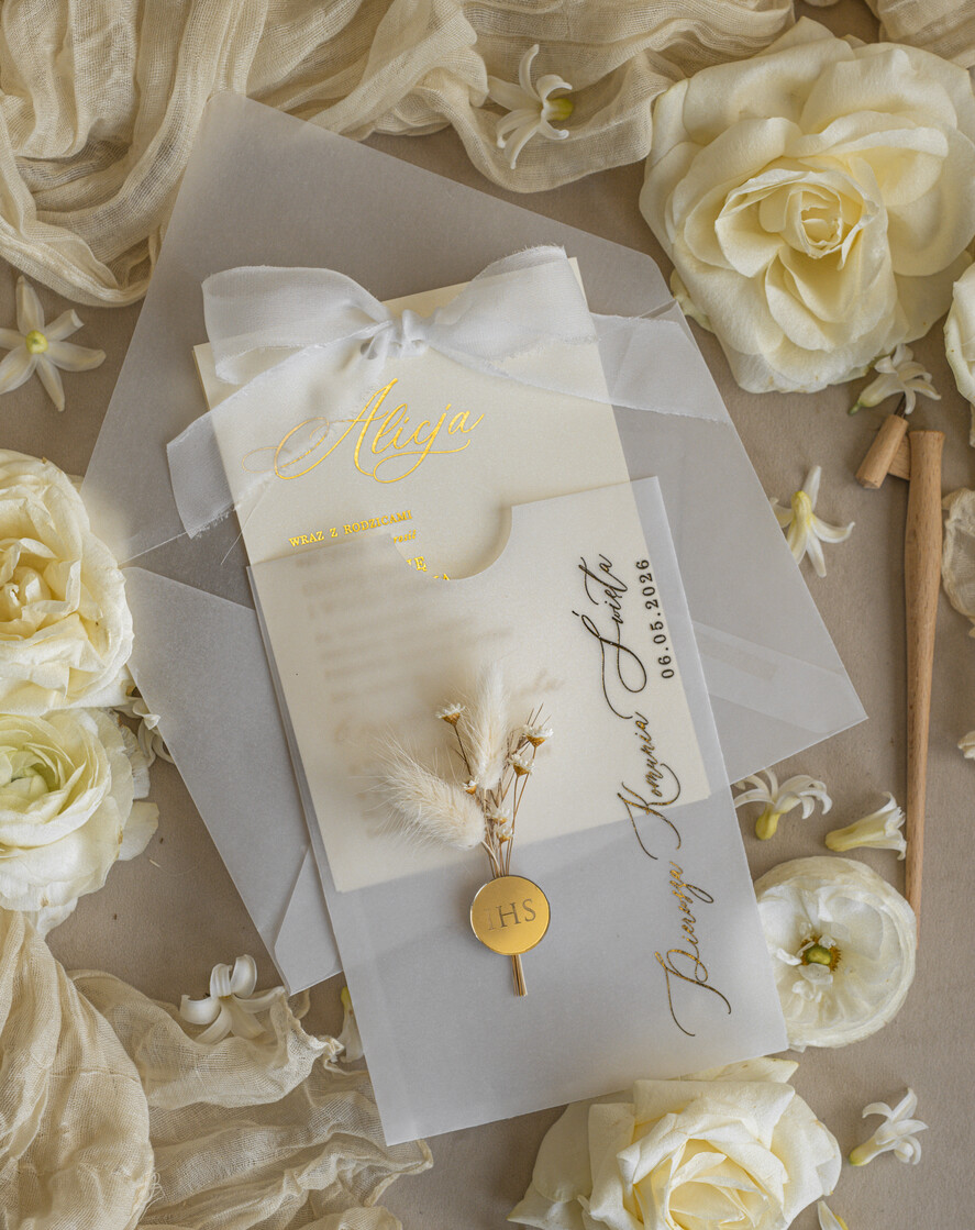 Zaproszenia na Komunię  dziewczynka  Eleganckie zaproszenia komunijne dla dziewczynki, zaproszenia na komunię z kwiatami, złote zaproszenia na komunię, zaproszenia na Pierwszą Komunię3