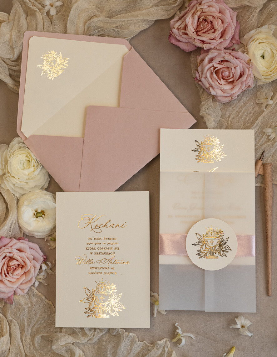 Zaproszenia na Komunię  dziewczynka  różowe delikatne zaproszenie Komunijne, eleganckie zaproszenia na Komunię , Złote Zaproszenia na Komunię dla dziewczynki, zaproszenia Komunijne ze złotymi literami3