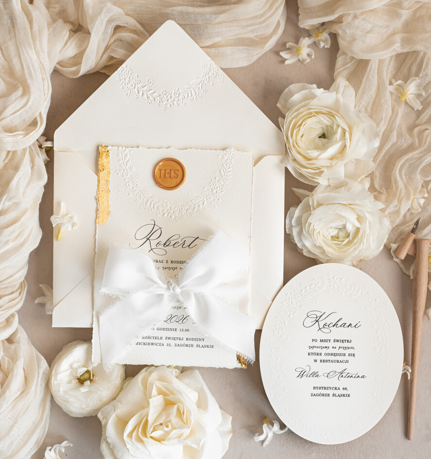 Zaproszenia na Komunię  chłopiec owalne zaproszenia na Komunię Zaproszenia komunijne personalizowane dla chłopca ręcznie robione zaproszenia na komunie Nietypowe zaproszenia komunijne1
