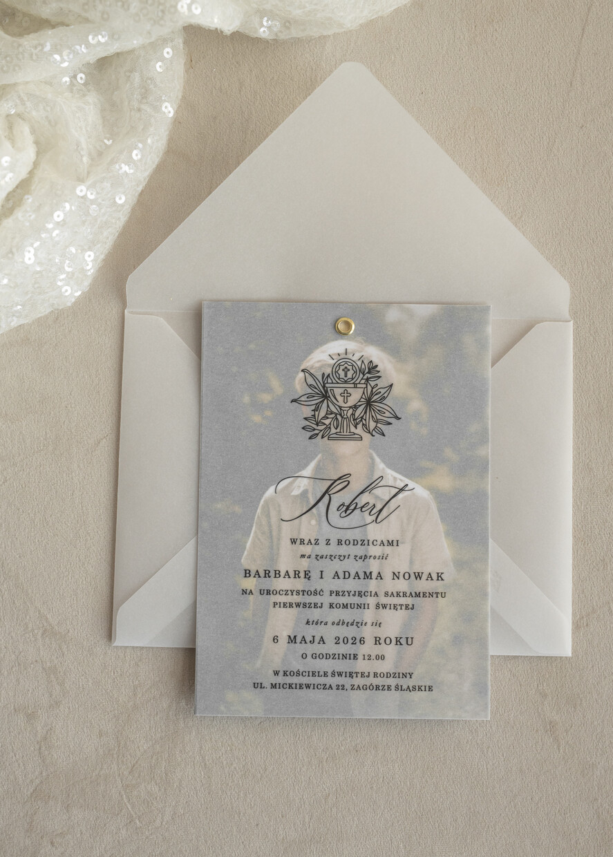 Zaproszenia na Komunię  chłopiec zaproszenia na Komunię ze zdjęciem  Kalkowe Zaproszenia komunijne personalizowane2