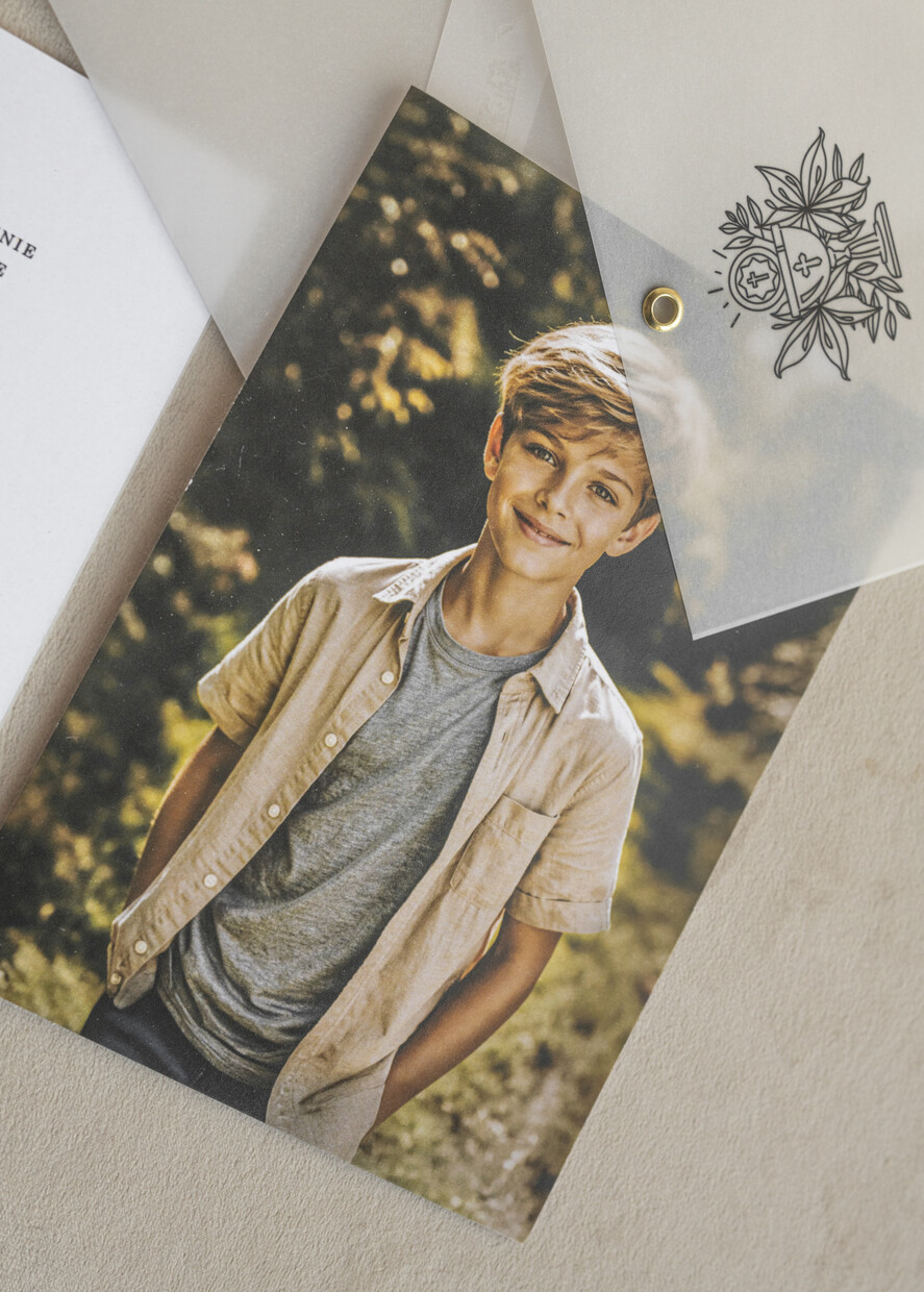 Zaproszenia na Komunię  chłopiec zaproszenia na Komunię ze zdjęciem  Kalkowe Zaproszenia komunijne personalizowane5